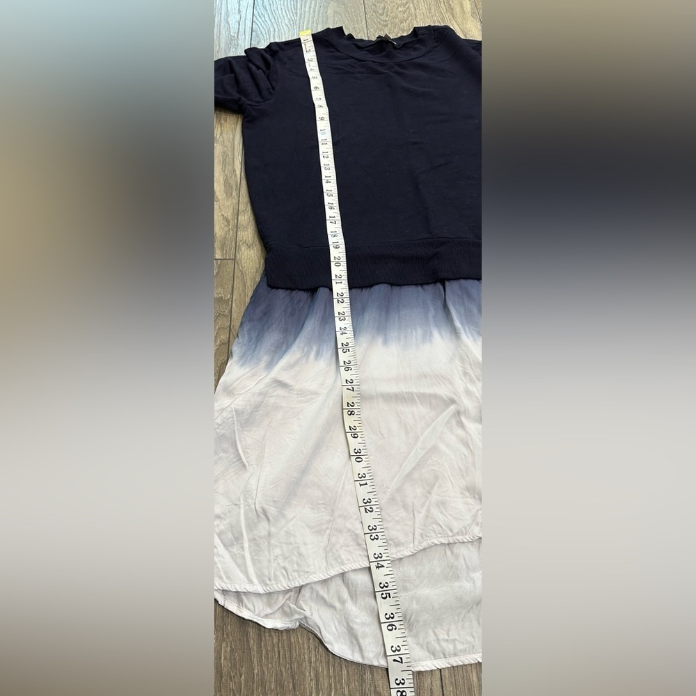 🌟 Clu Women’s Crew Neck Hem Pullover – Navy Blue, and White🌟 - Picture 8 of 12